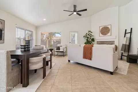 4523 E Bighorn Ave, Phoenix, AZ 85044 photo 10