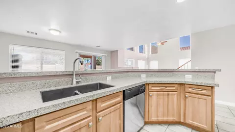 Kitchen - 1072 W Windhaven Ave, Gilbert, AZ 85233 photo 2 of 3