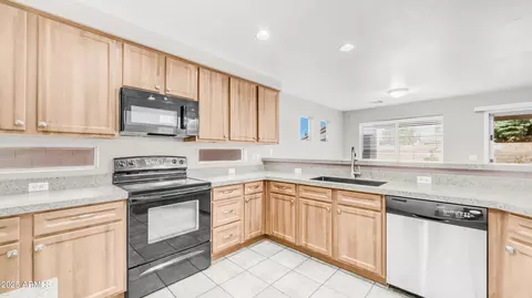 Other - 1072 W Windhaven Ave, Gilbert, AZ 85233 photo 4 of 11