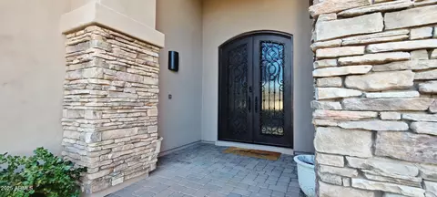 Entry Way - 136 E Desert Wind Dr, Phoenix, AZ 85048 photo 1 of 5