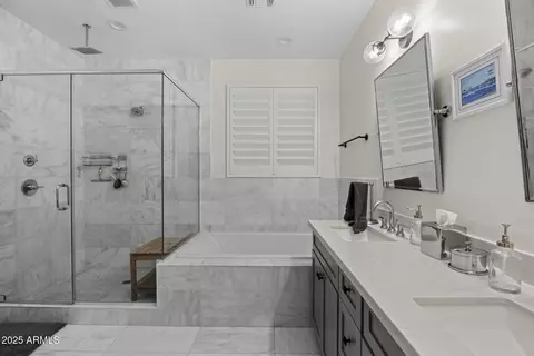 Bath - 3408 N 25th St, Phoenix, AZ 85016 photo 4 of 4
