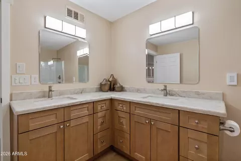 Bath - 603 E Amarillo Cir, Payson, AZ 85541 photo 1 of 5