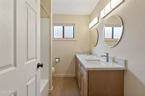 Bath - 603 E Amarillo Cir, Payson, AZ 85541 photo 4 of 5