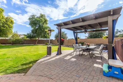 Exterior - 1111 E Blue Spruce Ln, Gilbert, AZ 85298 photo 3 of 10