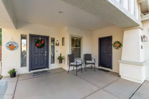 Exterior - 1111 E Blue Spruce Ln, Gilbert, AZ 85298 photo 2 of 10