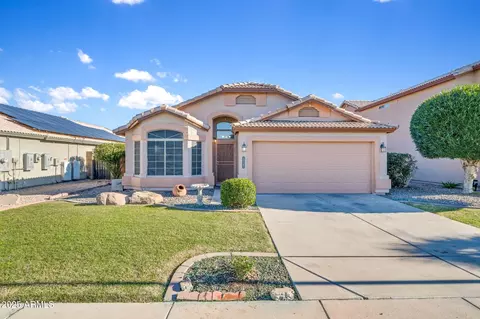 16343 N Oachs Dr, Surprise, AZ 85374