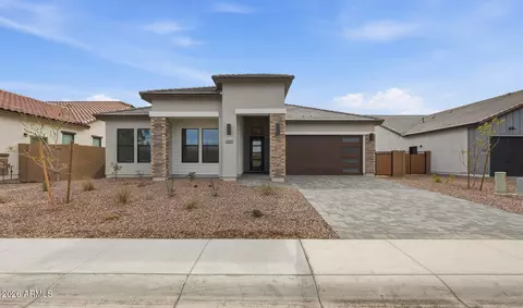663 E Grayling Rd, San Tan Valley, AZ 85140