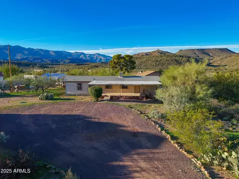 33300 S Jeanne Ln, Black Canyon City, AZ 85324
