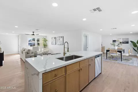3914 E Andorra Dr, Phoenix, AZ 85032 photo 11
