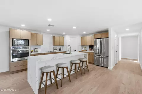 3914 E Andorra Dr, Phoenix, AZ 85032 photo 8