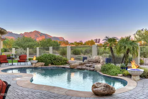 6941 E Flat Iron Ct, Gold Canyon, AZ 85118