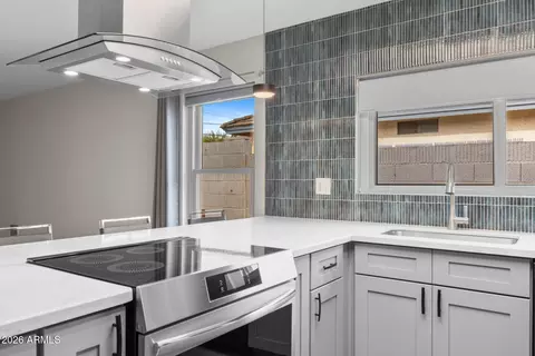 Kitchen - 13014 S 40th Pl, Phoenix, AZ 85044 photo 5 of 5