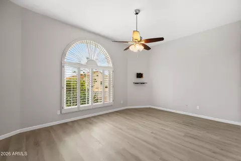 Living - 13014 S 40th Pl, Phoenix, AZ 85044 photo 6 of 7