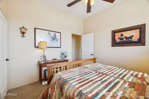 Bedroom - 103 S Sixshooter Rd S, Apache Junction, AZ 85119 photo 6 of 10