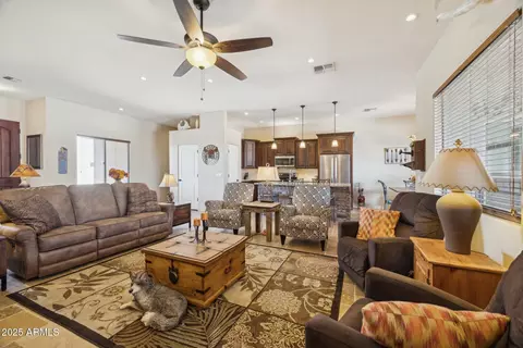 Living - 103 S Sixshooter Rd S, Apache Junction, AZ 85119 photo 5 of 5