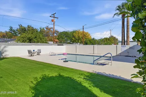 Exterior - 6542 N 5th Ave, Phoenix, AZ 85013 photo 6 of 6