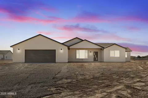 1610 N 431st Ave, Tonopah, AZ 85354