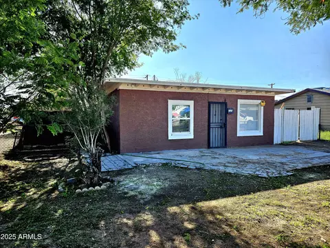 725 W Southgate Ave, Phoenix, AZ 85041