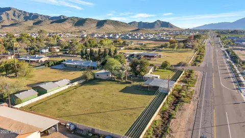 5040 W Steinway Dr, Laveen, AZ 85339