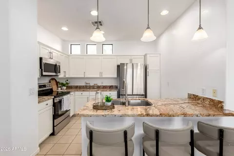 123 N Washington St #22, Chandler, AZ 85225