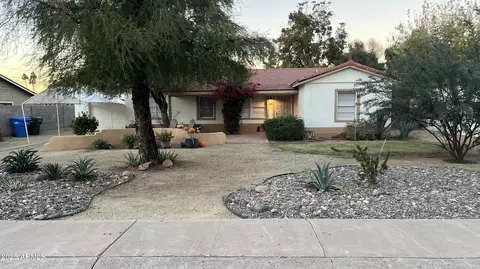 2208 Earll Dr, Phoenix, AZ 85016