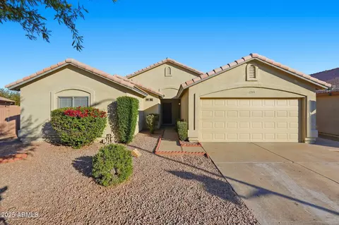 2715 N 90th Ave, Phoenix, AZ 85037