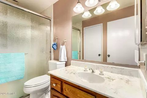 Bath - 4301 E Walatowa St, Phoenix, AZ 85044 photo 4 of 4