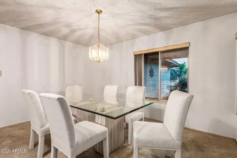 Dining - 4301 E Walatowa St, Phoenix, AZ 85044 photo 2 of 5