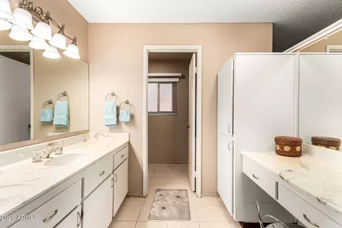 Bath - 4301 E Walatowa St, Phoenix, AZ 85044 photo 1 of 4