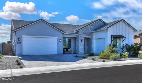 4917 W Rogers Pass, Queen Creek, AZ 85142