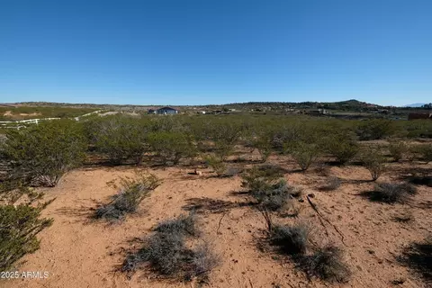 7335 E Sliding Stop Ln #-, Cornville, AZ 86325 photo 2