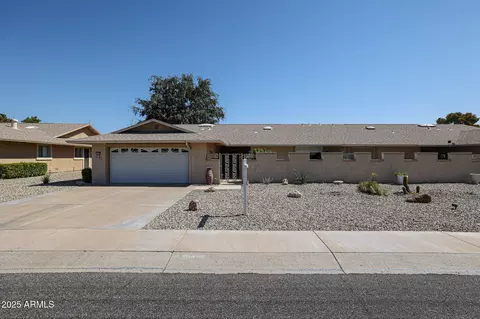 18439 N Conestoga Dr, Sun City, AZ 85373
