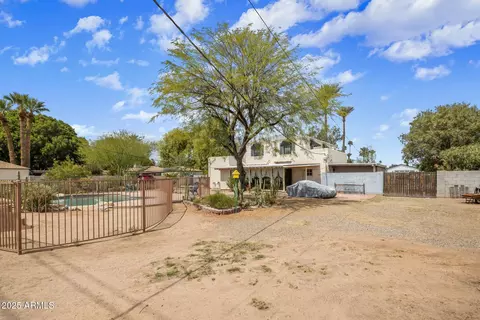 Exterior - 55 E Pierson St, Phoenix, AZ 85012 photo 5 of 5