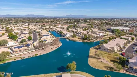 View/Area - 112 W Smoke Tree Rd, Gilbert, AZ 85233 photo 5 of 9