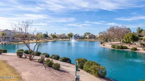 View/Area - 112 W Smoke Tree Rd, Gilbert, AZ 85233 photo 9 of 9