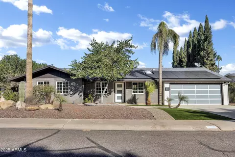 3828 E Sahuaro Dr, Phoenix, AZ 85028