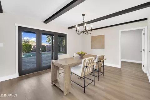 Dining - 3828 E Sahuaro Dr, Phoenix, AZ 85028 photo 2 of 2