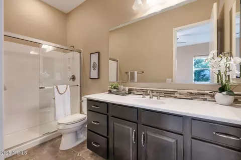 Bath - 6917 E Ingram Cir, Mesa, AZ 85207 photo 3 of 4