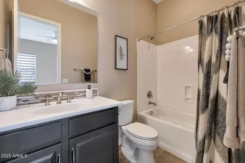 Bath - 6917 E Ingram Cir, Mesa, AZ 85207 photo 4 of 4