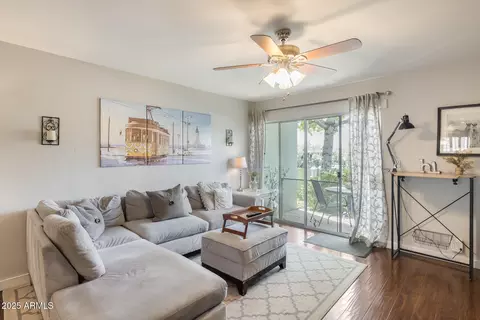 4610 N 68th St #477, Scottsdale, AZ 85251