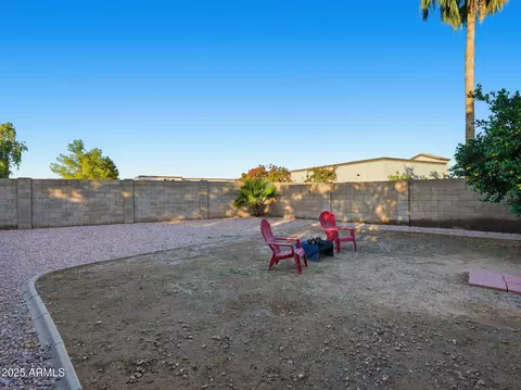Exterior - 1516 E Cheyenne St, Gilbert, AZ 85296 photo 8 of 22