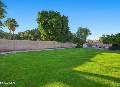 Exterior - 1516 E Cheyenne St, Gilbert, AZ 85296 photo 6 of 22