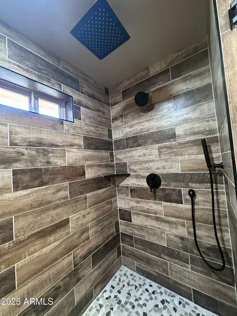 Bath - 3457 N Whispering Pines Rd, Pine, AZ 85544 photo 2 of 3