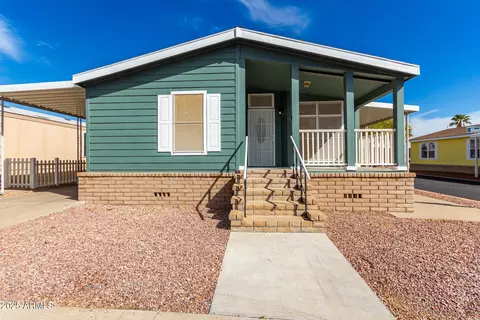 2120 E Bluefield Ave #108, Phoenix, AZ 85022