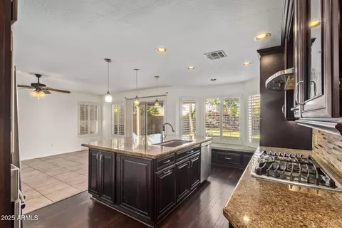 Kitchen - 2214 E Wahalla Ln, Phoenix, AZ 85024 photo 2 of 3