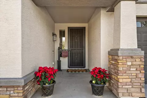 Exterior - 1997 E Flintlock Dr, Gilbert, AZ 85298 photo 2 of 6