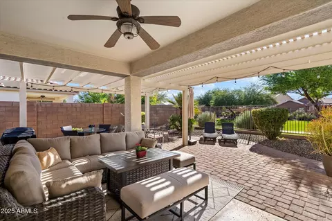 Exterior - 1997 E Flintlock Dr, Gilbert, AZ 85298 photo 3 of 6