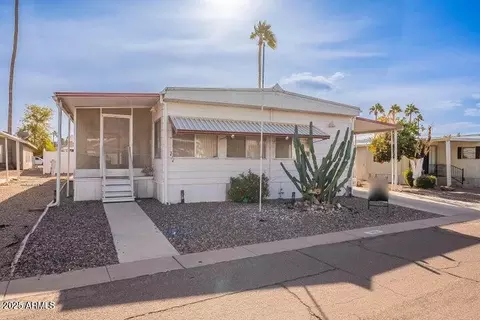 201 S Greenfield Rd #142, Mesa, AZ 85206