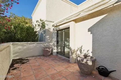 Exterior - 3800 E Lincoln Dr #7, Phoenix, AZ 85018 photo 3 of 7