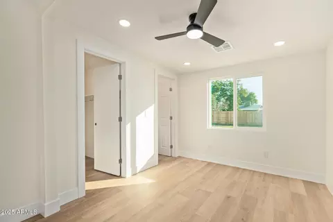 Bedroom - 1321 W Mountain View Rd, Phoenix, AZ 85021 photo 1 of 3